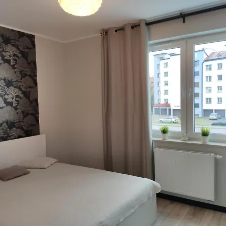 Piastowski Διαμέρισμα *